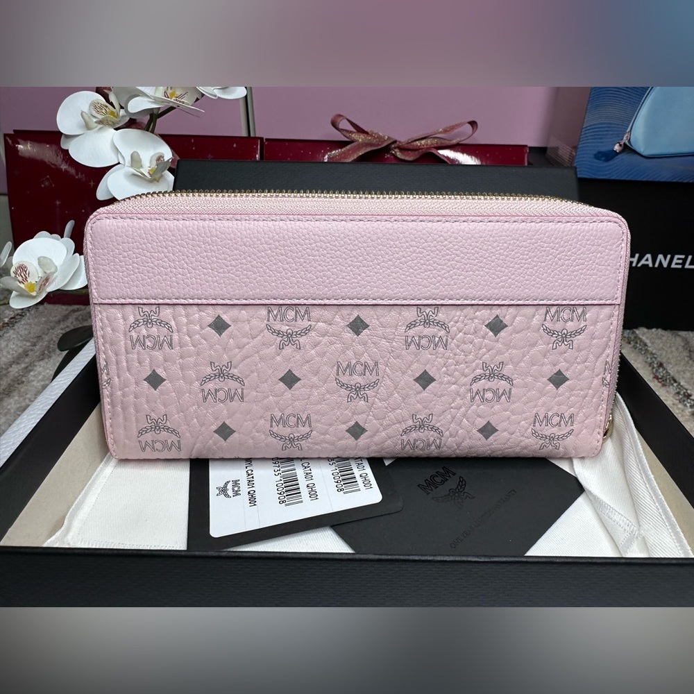 MCM women wallet